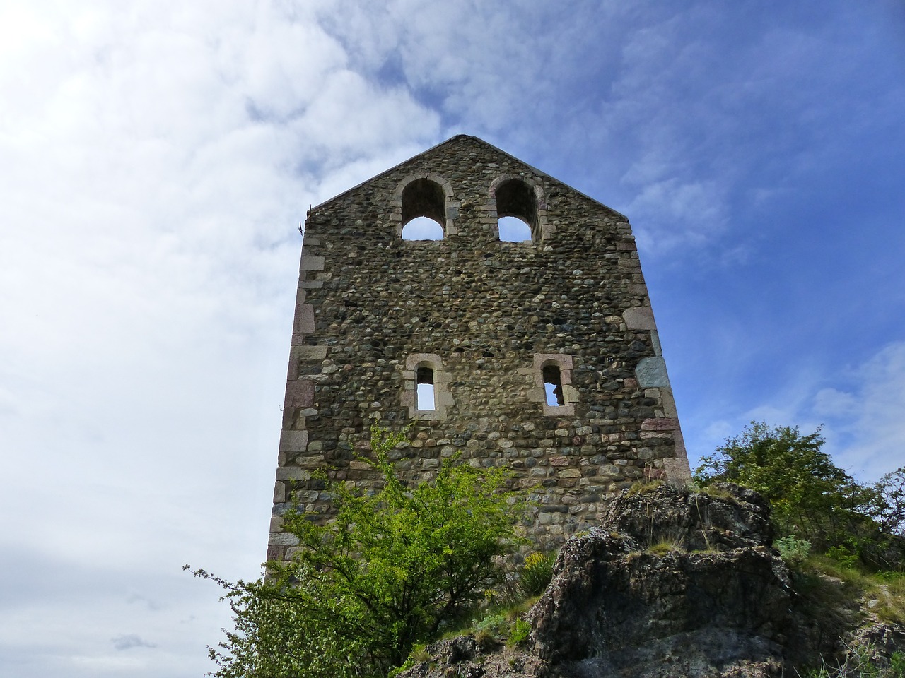 monument chapel religious monuments free photo