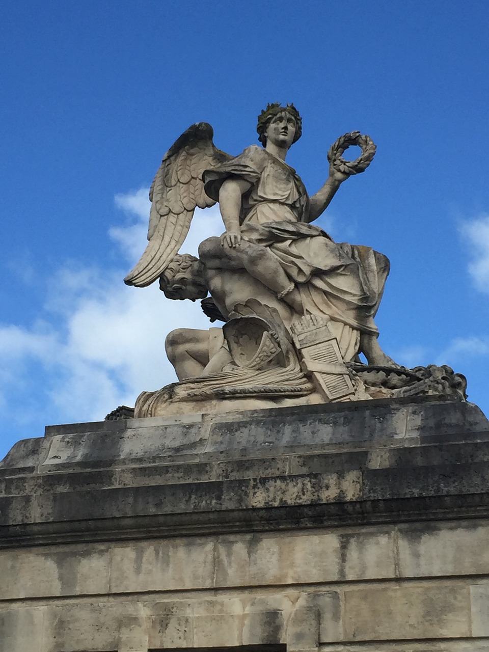 monument paris france free photo