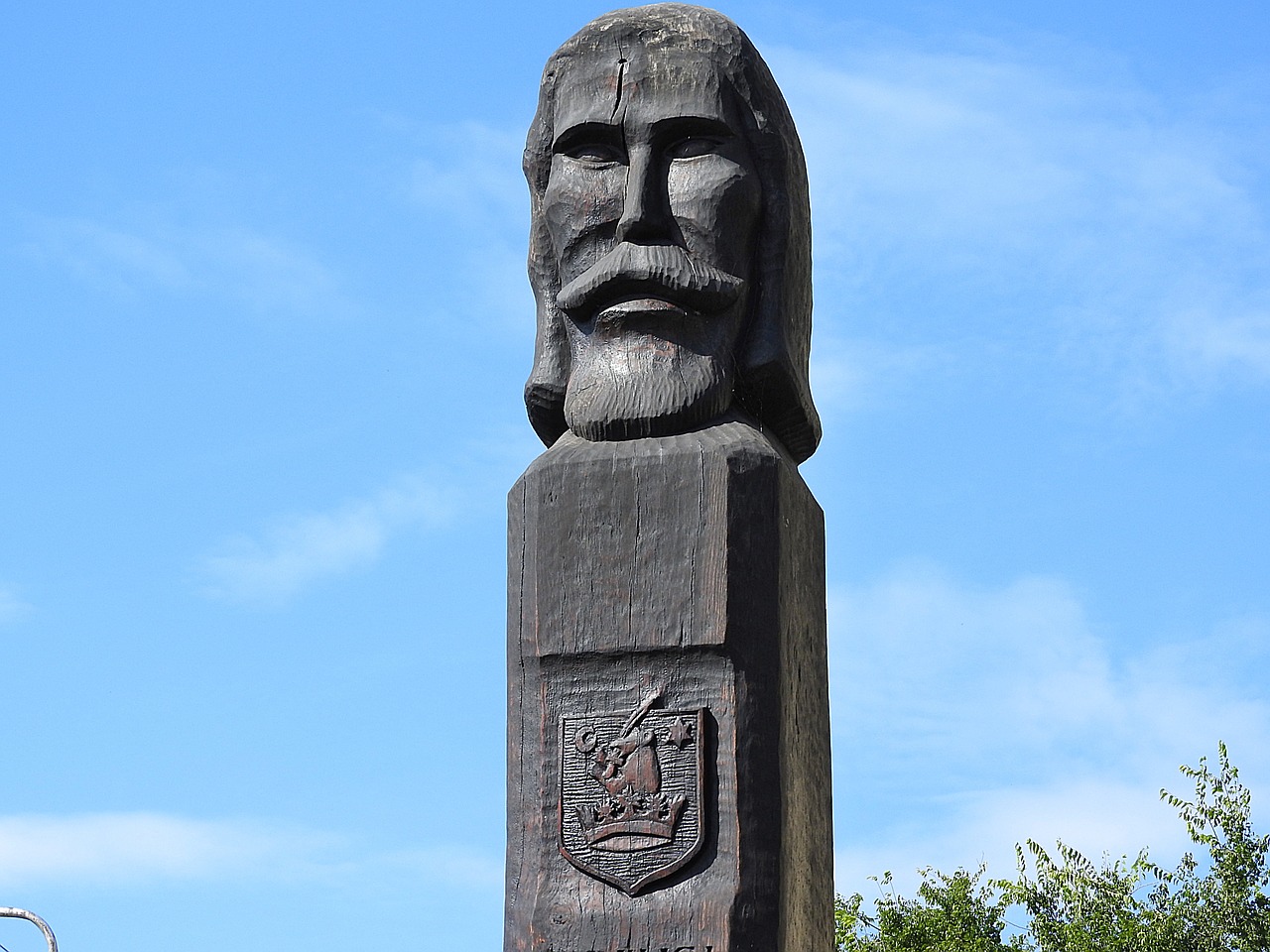 monument wood memorial carving free photo