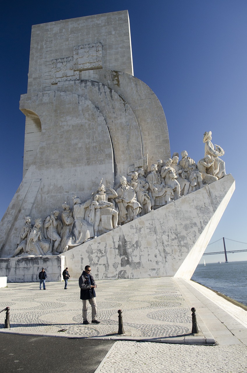 monument lisbon portugal free photo