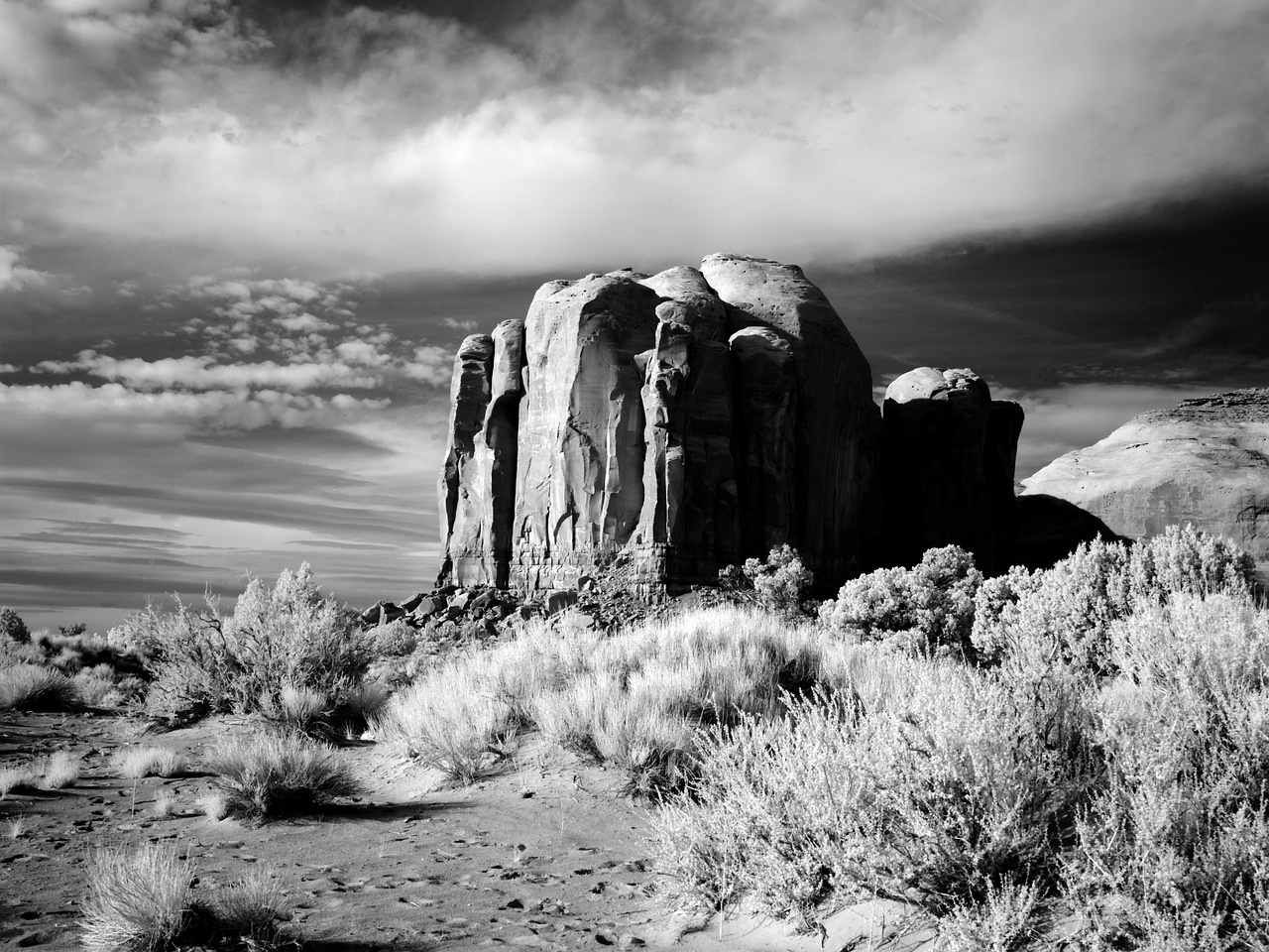 monument valley arizona usa free photo