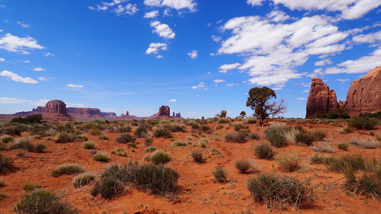 monument valley desert arizona free photo