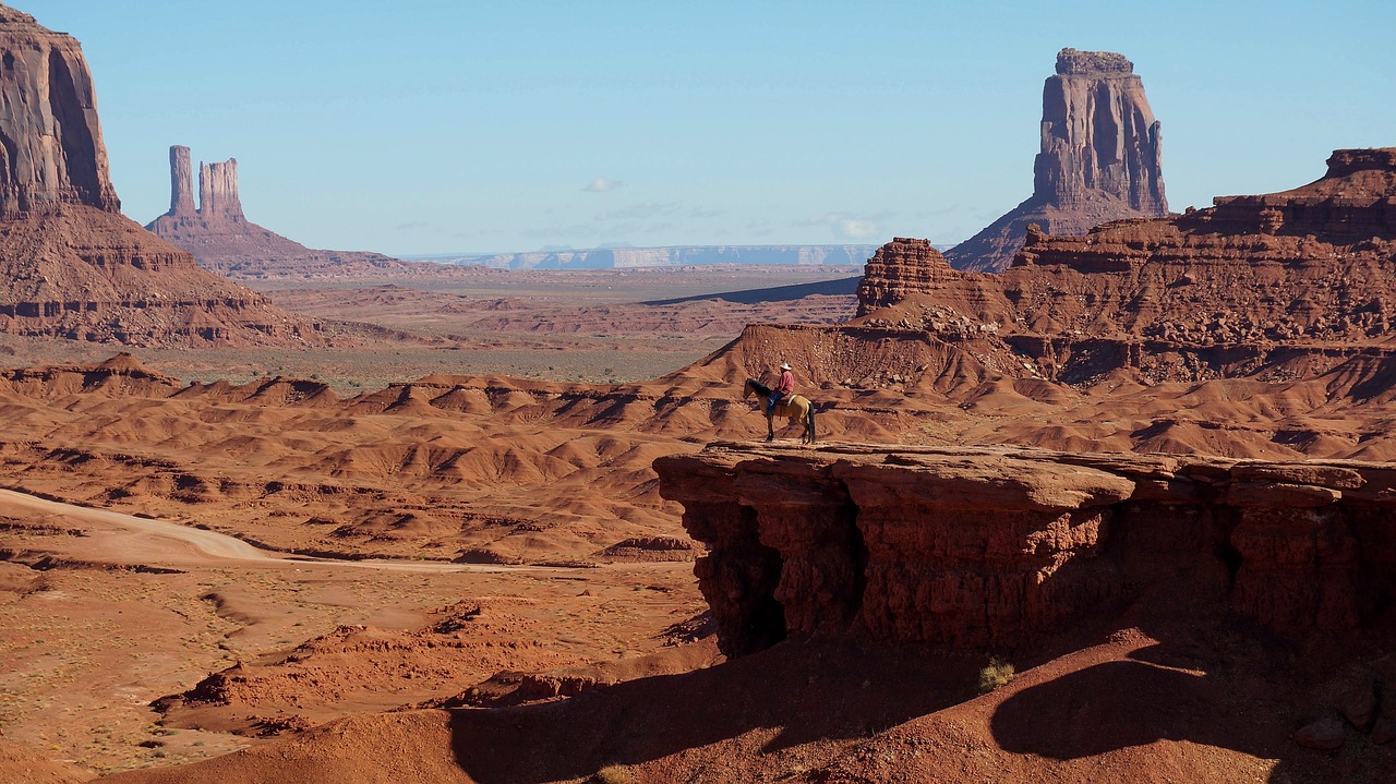 monument valley  blue sky  america free photo