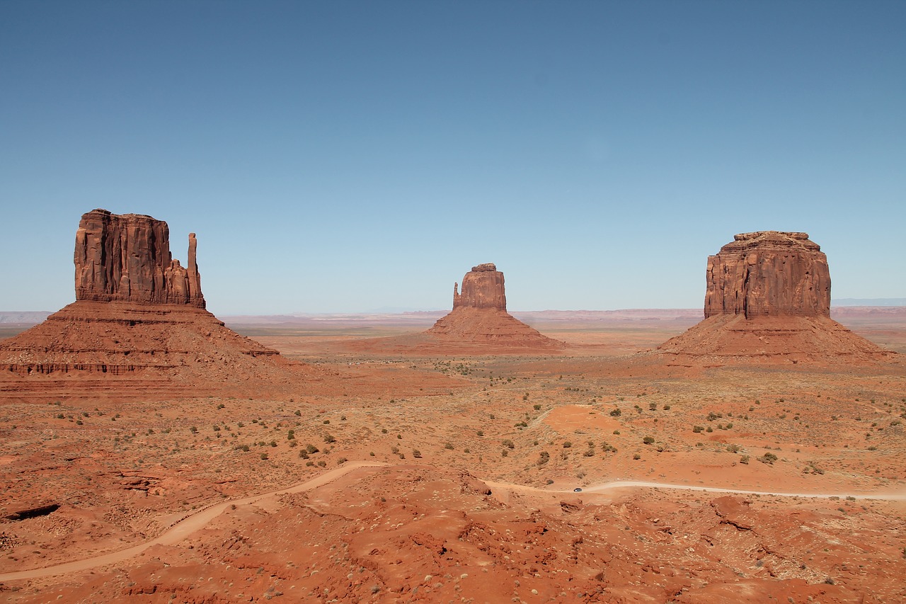 monument valley  america  desert free photo