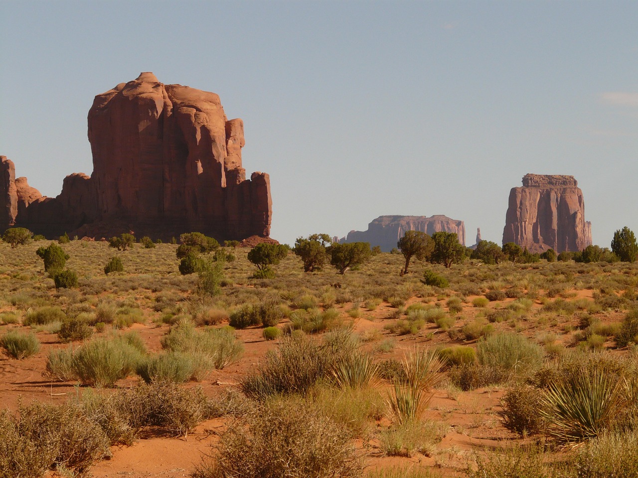 monument valley towers rocky towers free photo