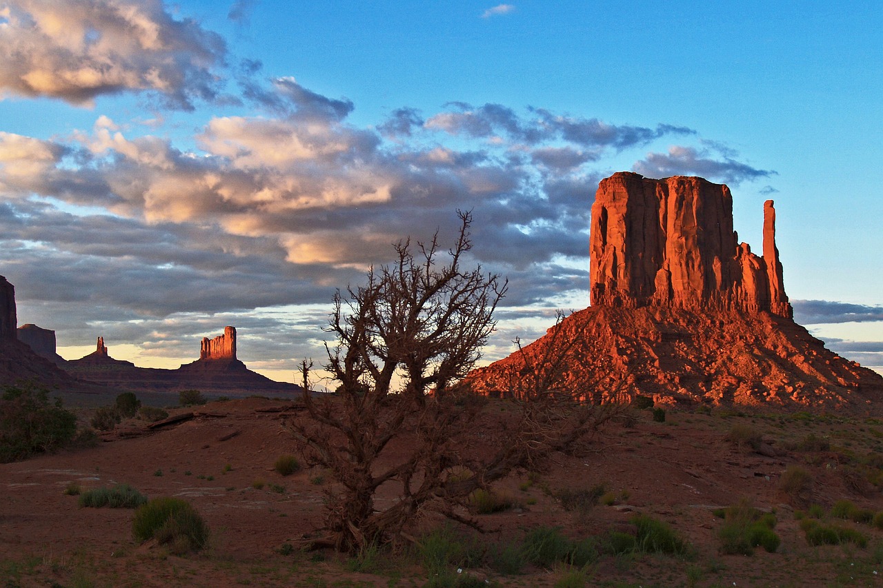monument valley arizona usa free photo