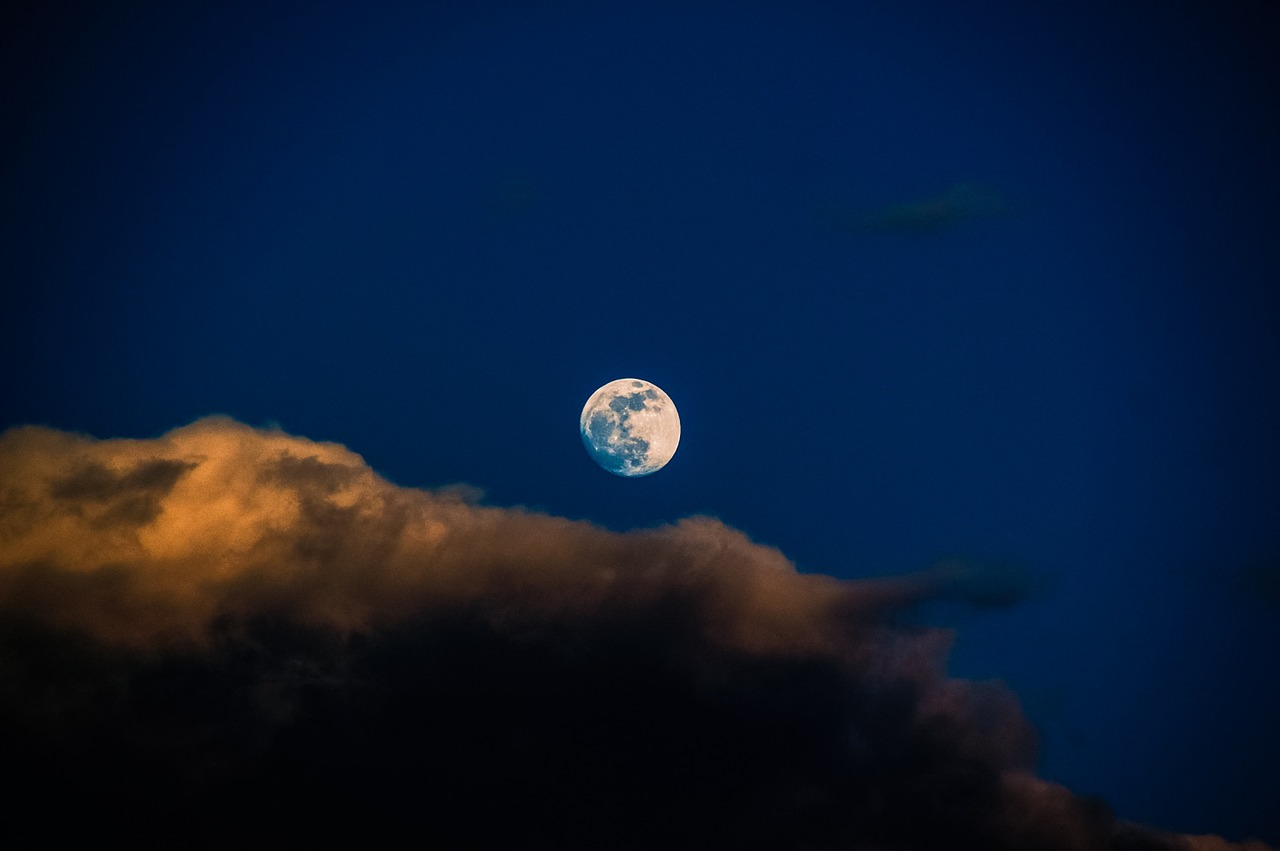 moon full moon clouds free photo