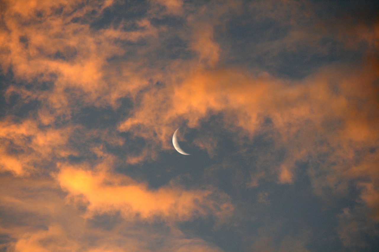 moon clouds dusk free photo