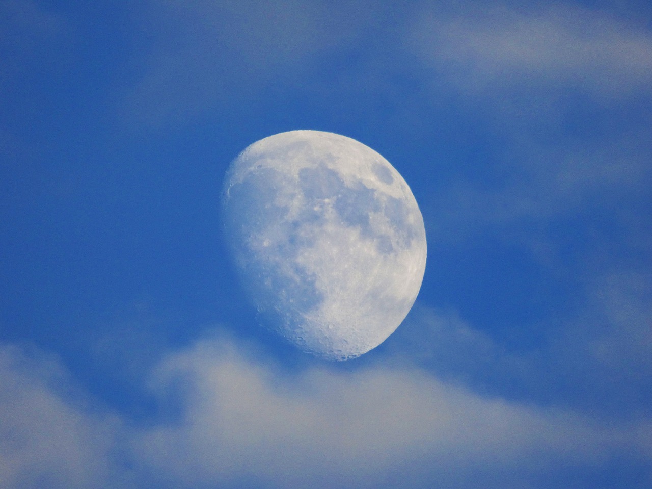 moon sky cloud free photo