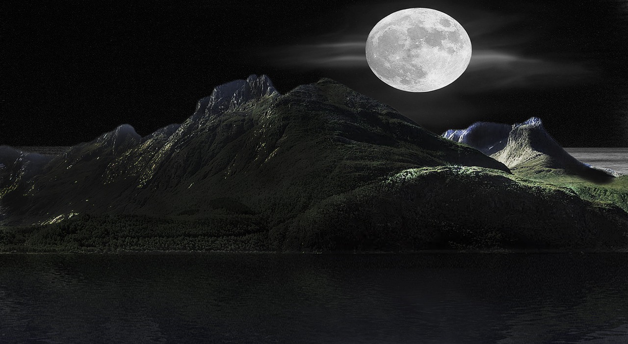 moon nature panoramic free photo