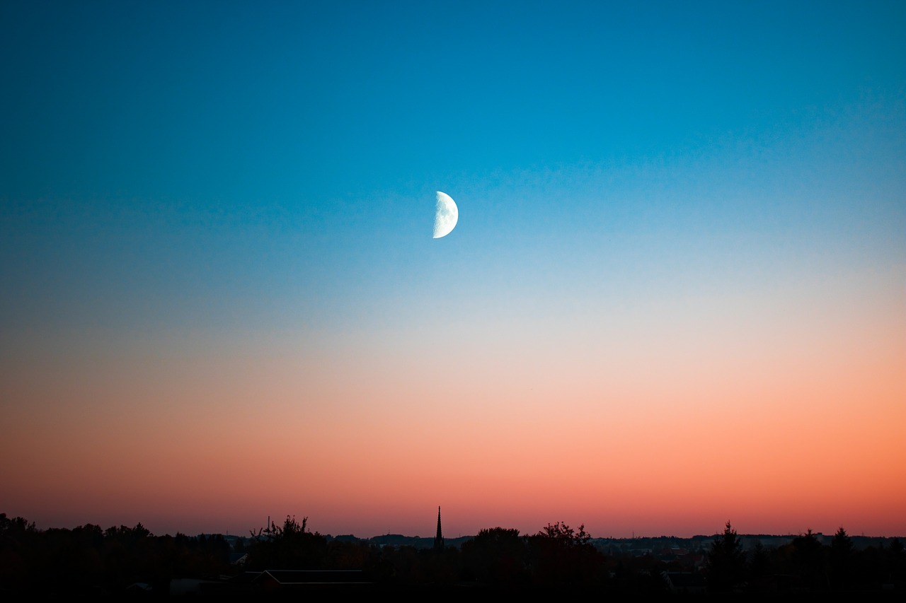 moon  evening  city free photo