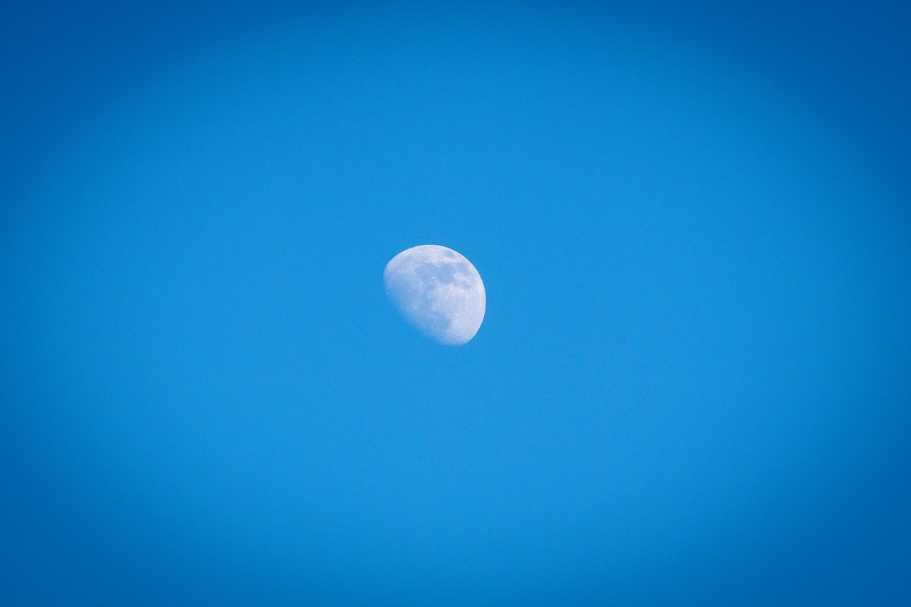moon  sky  day free photo