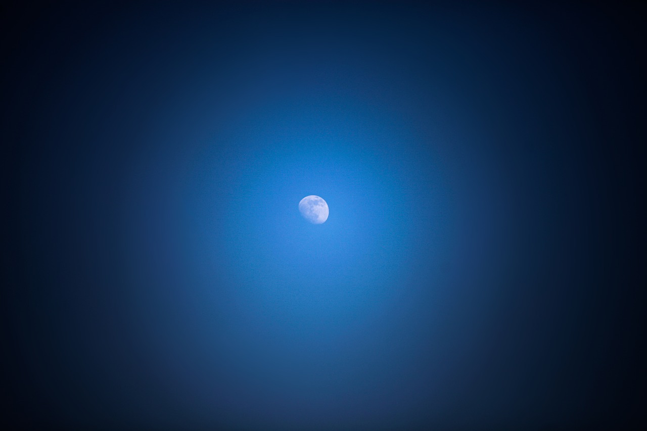 Moon Night Sky Blue Romantic Free Image From Needpix Com