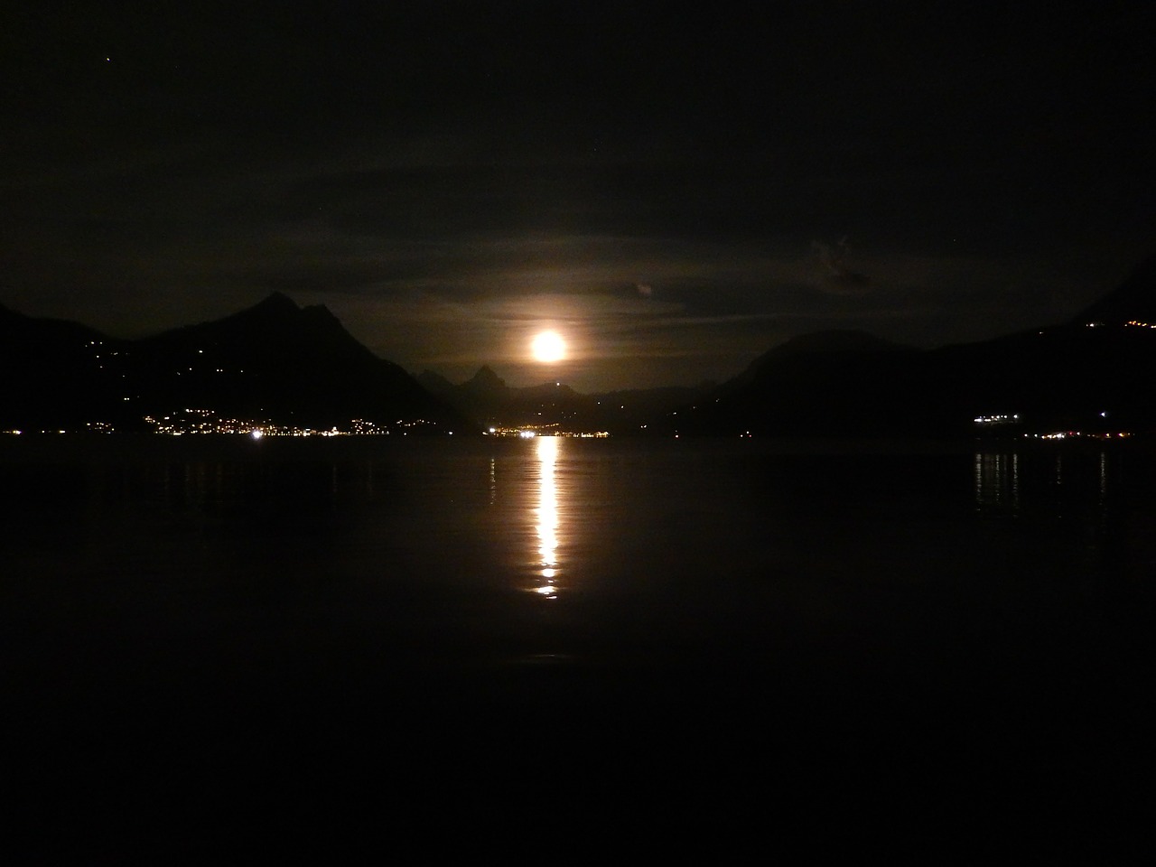 moon lake night free photo