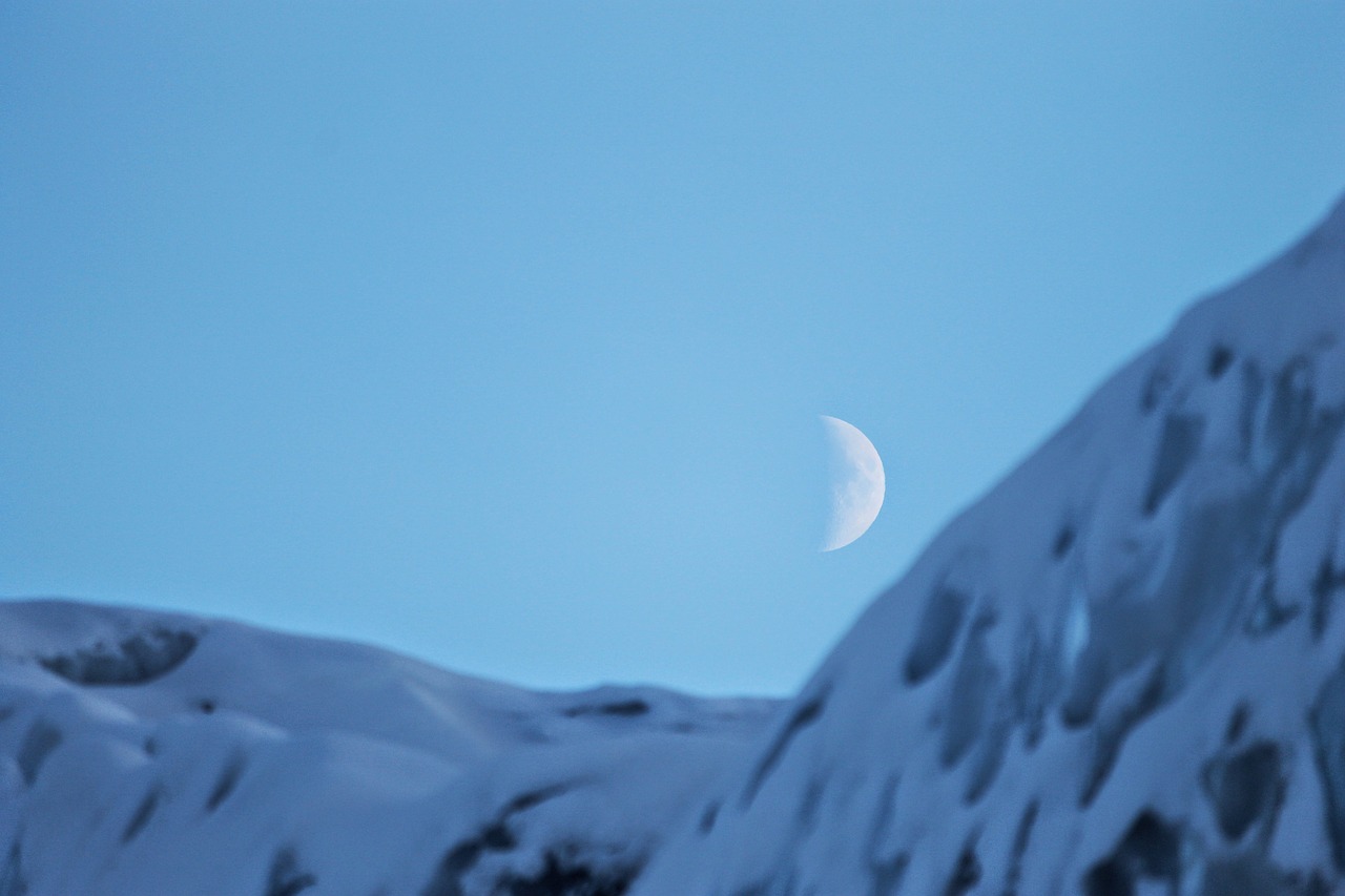 moon mountain alaska free photo