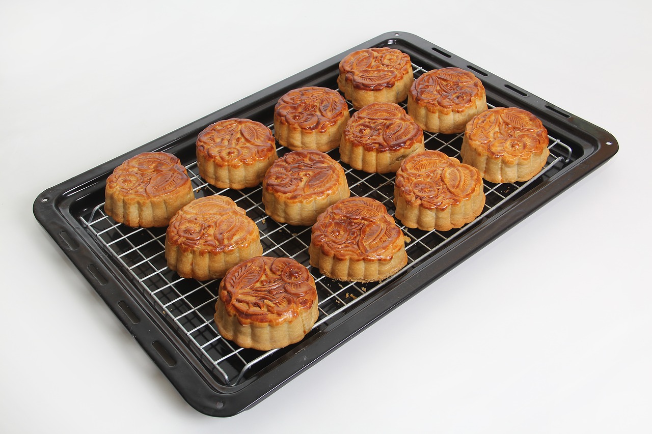 moon cake make food the flour free photo