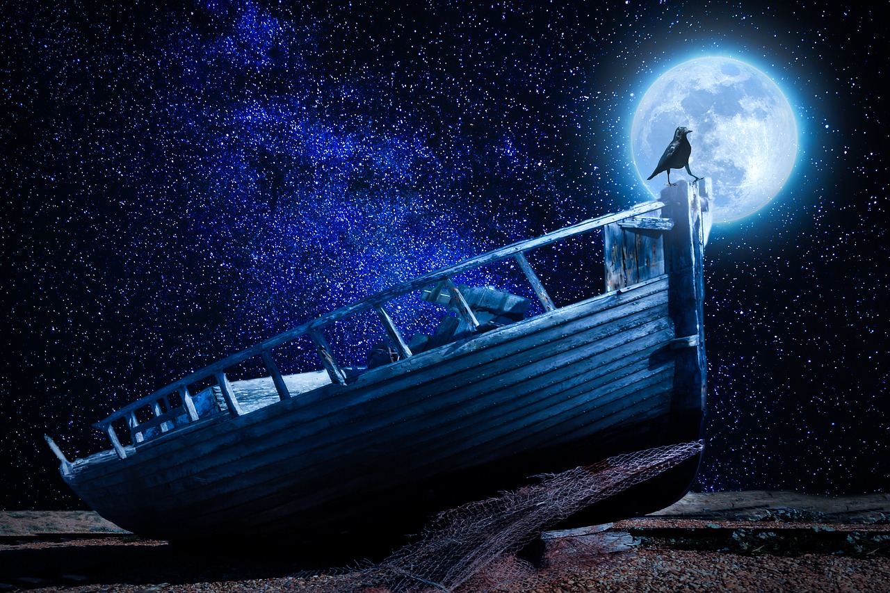 moonlight boot old boat free photo