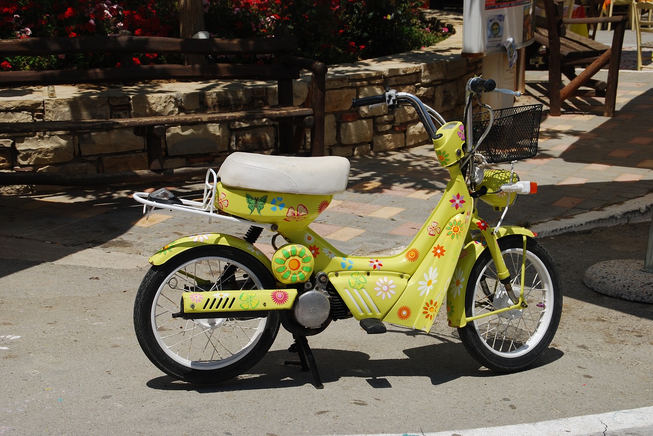moped colorful crete free photo