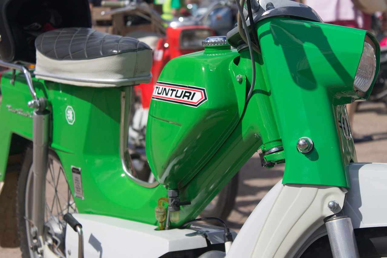 moped classic old free photo