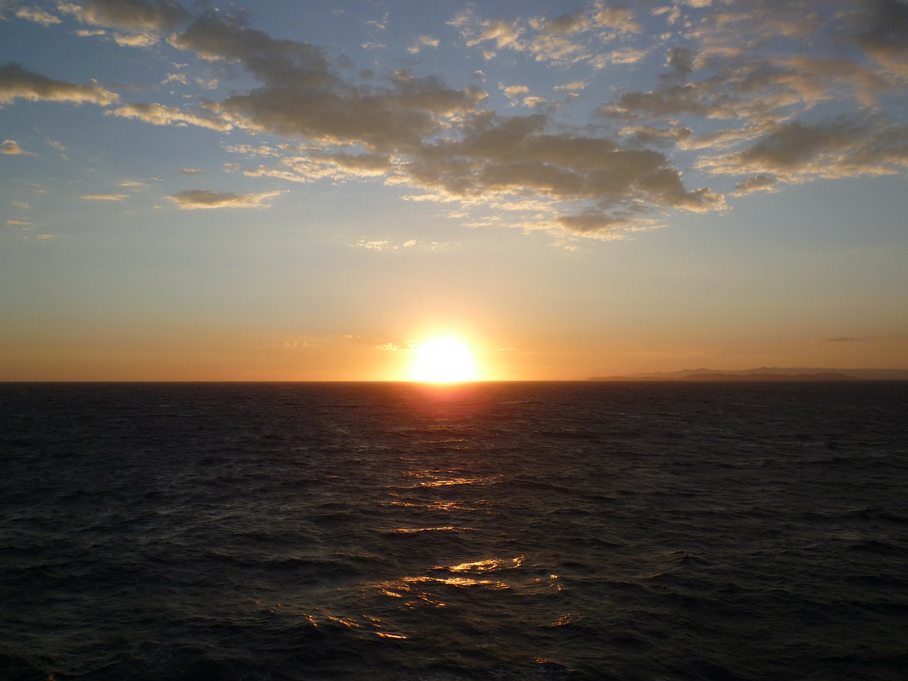 morgenrot sunrise sea free photo