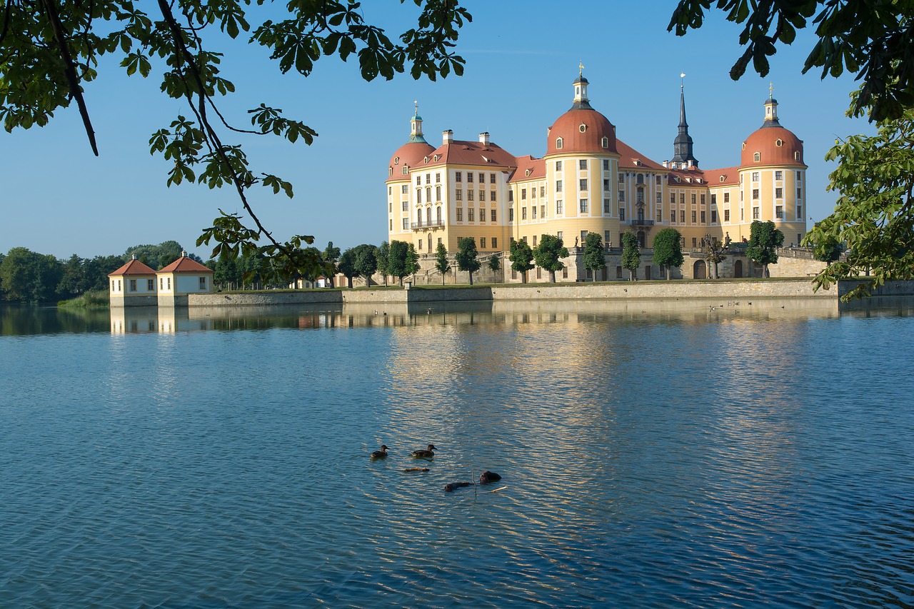 moritz castle dresden schlossgarten free photo