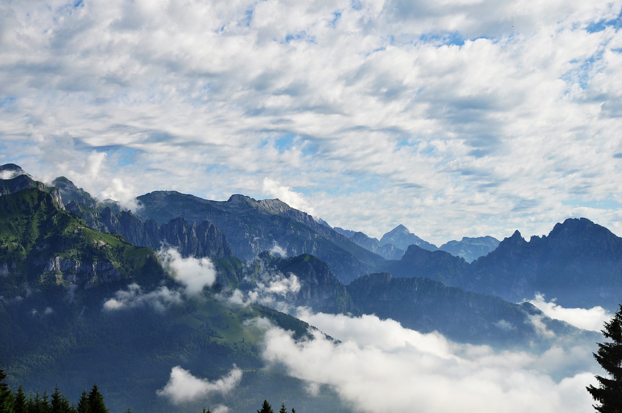 morning mountains clouds free photo