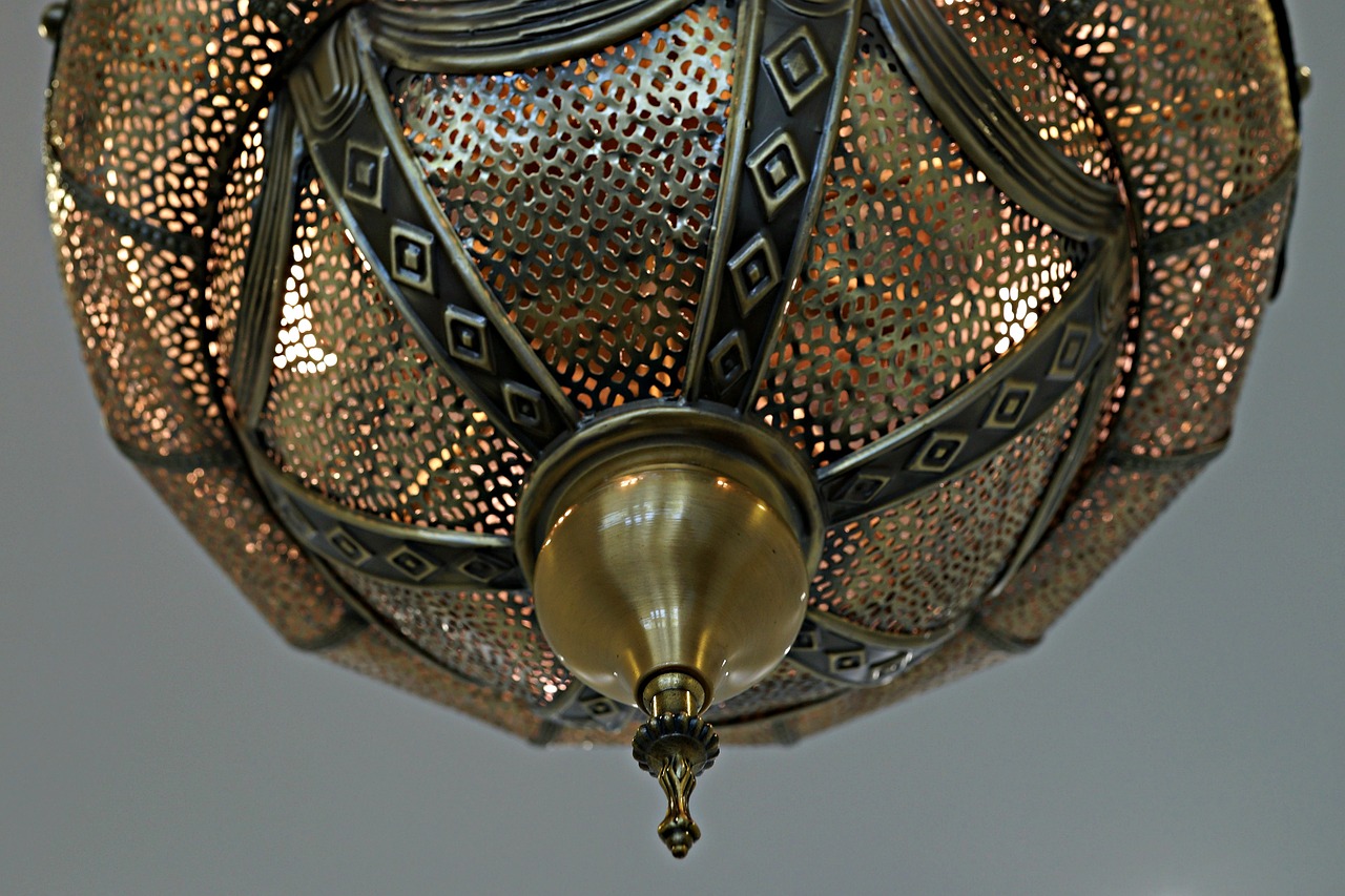moroccan lamp ornate illumination free photo