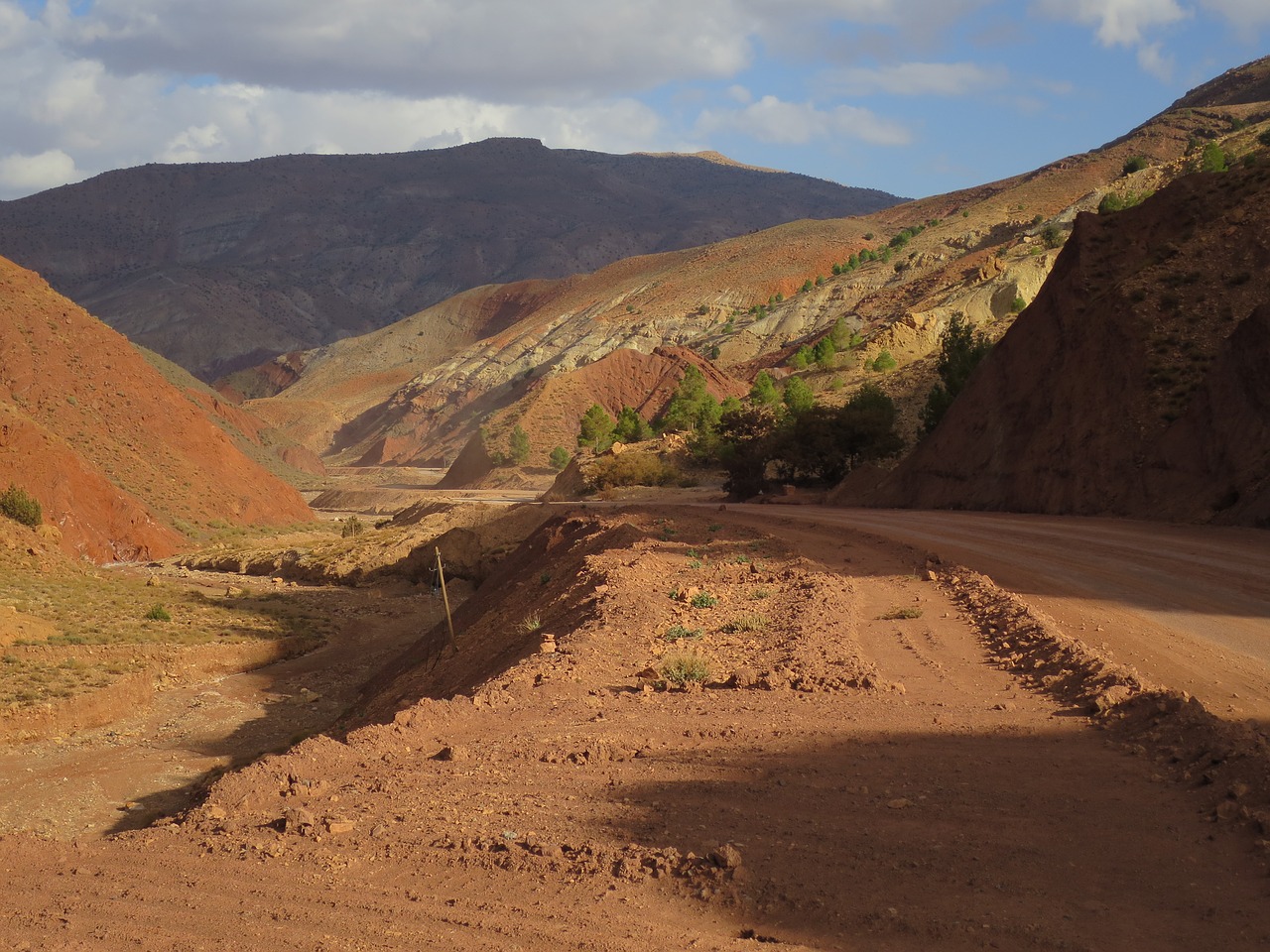 morocco road desert free photo