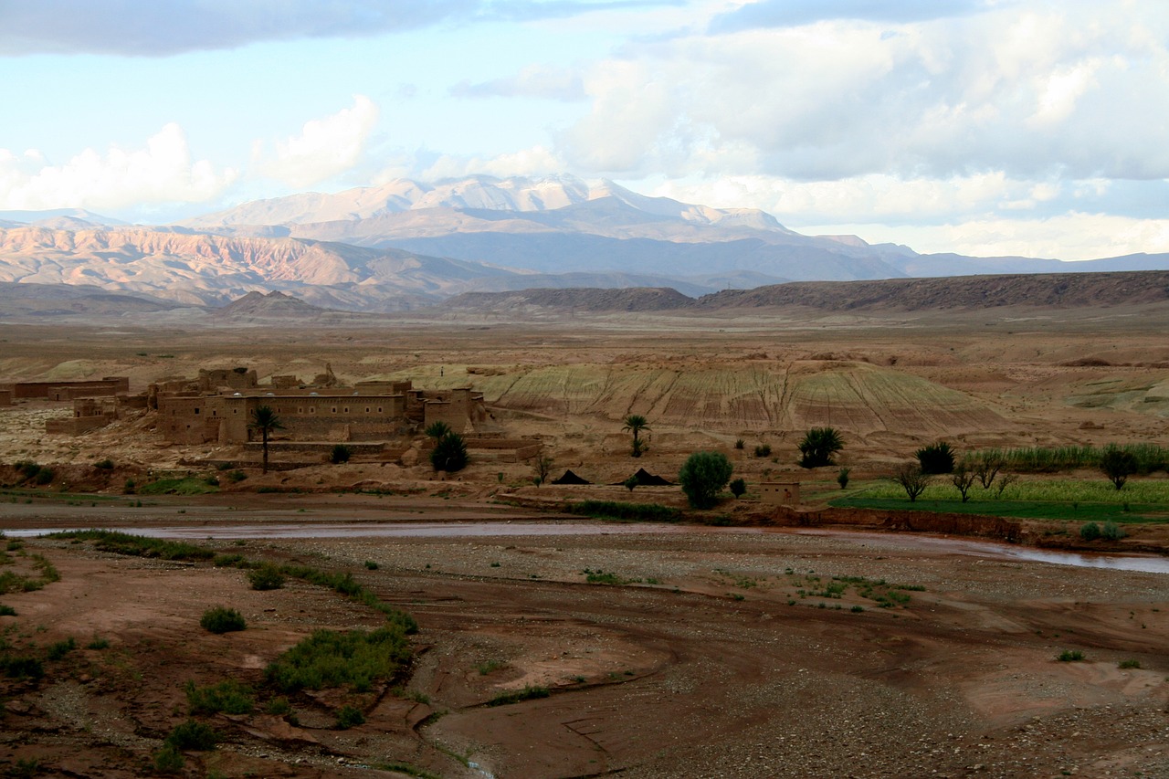 morocco  atlas  mountains free photo