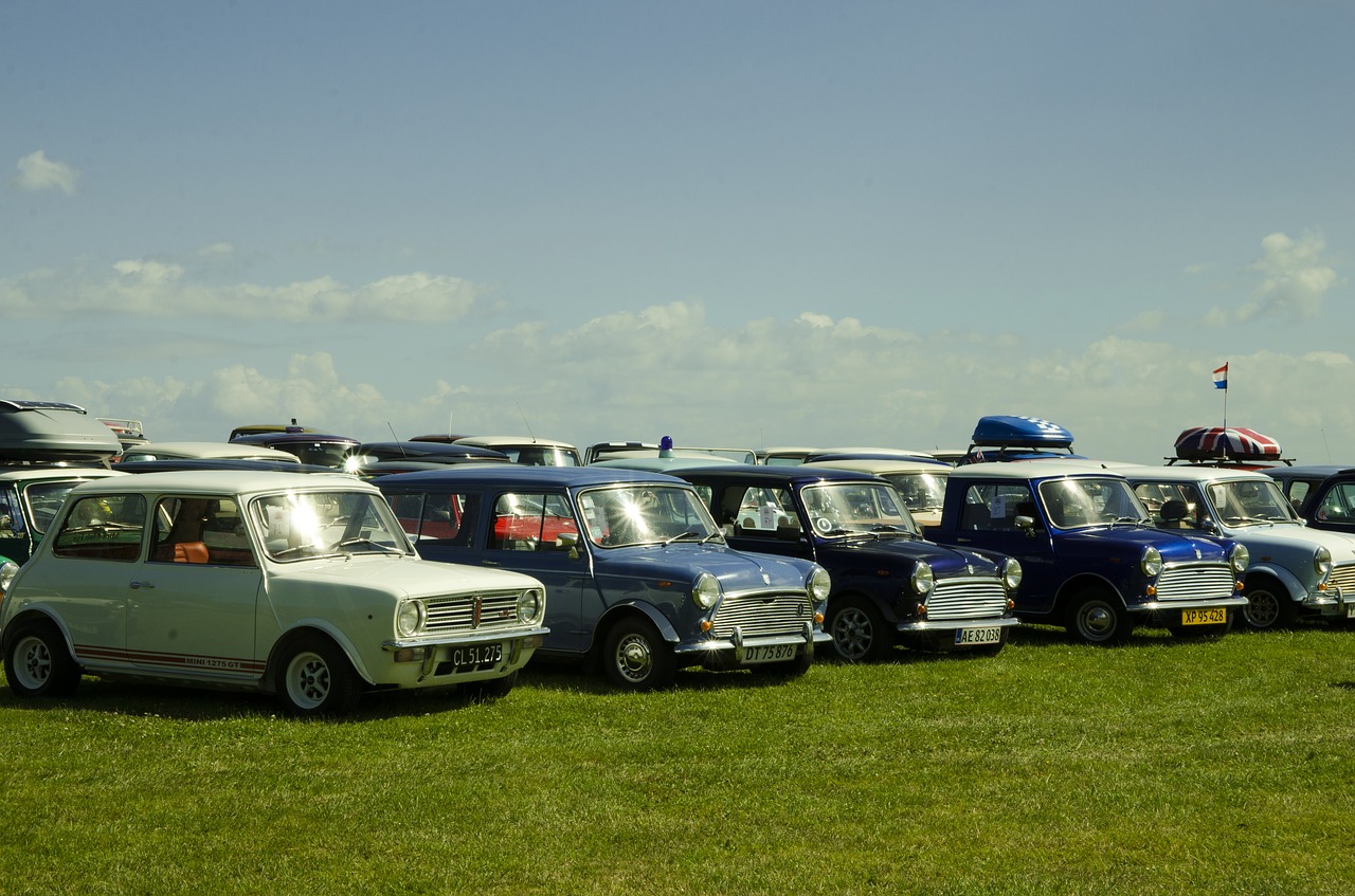 morris mini club get-togethers cars free photo