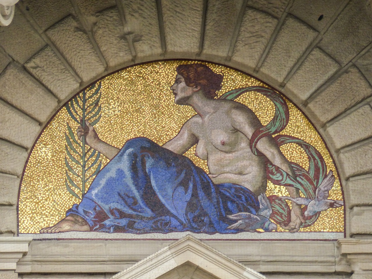 mosaic artwork building free photo