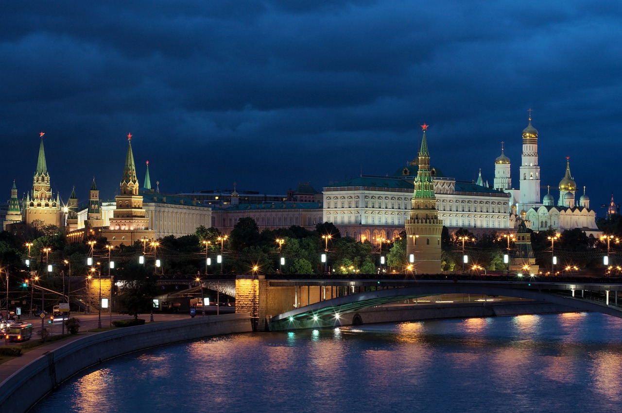 moscow night russia free photo