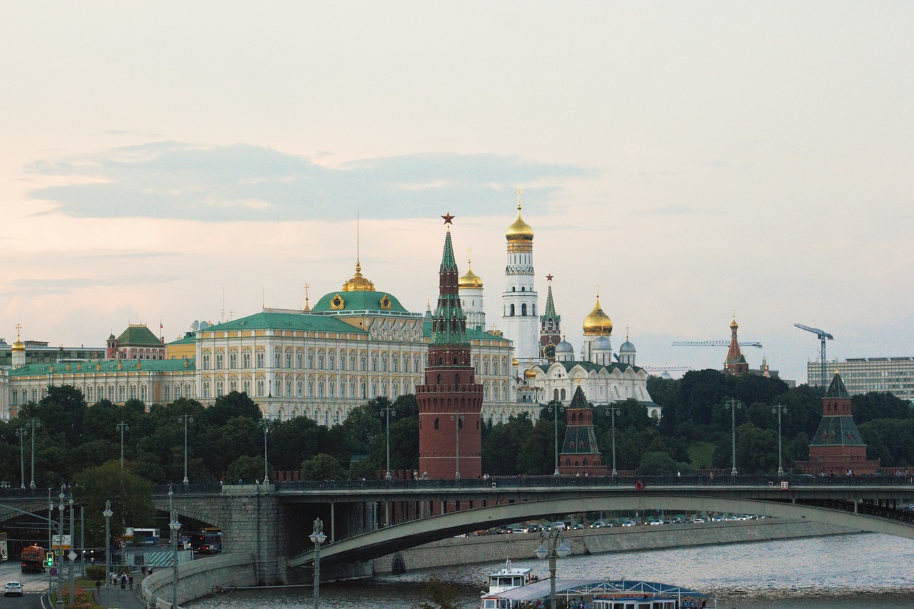 moscow the kremlin russia free photo