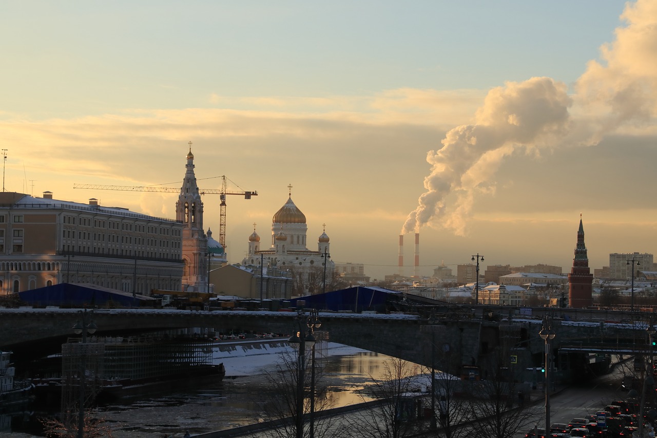 moscow  sunset  river free photo