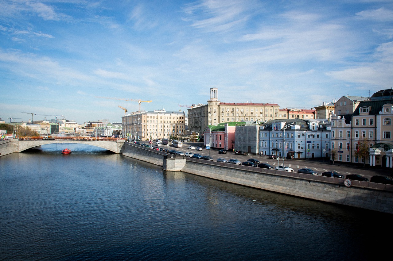 moscow  bridge  quay free photo