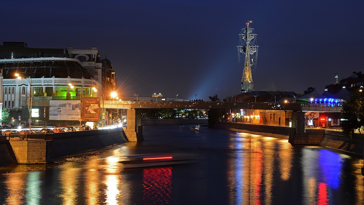 moscow night city night lights free photo