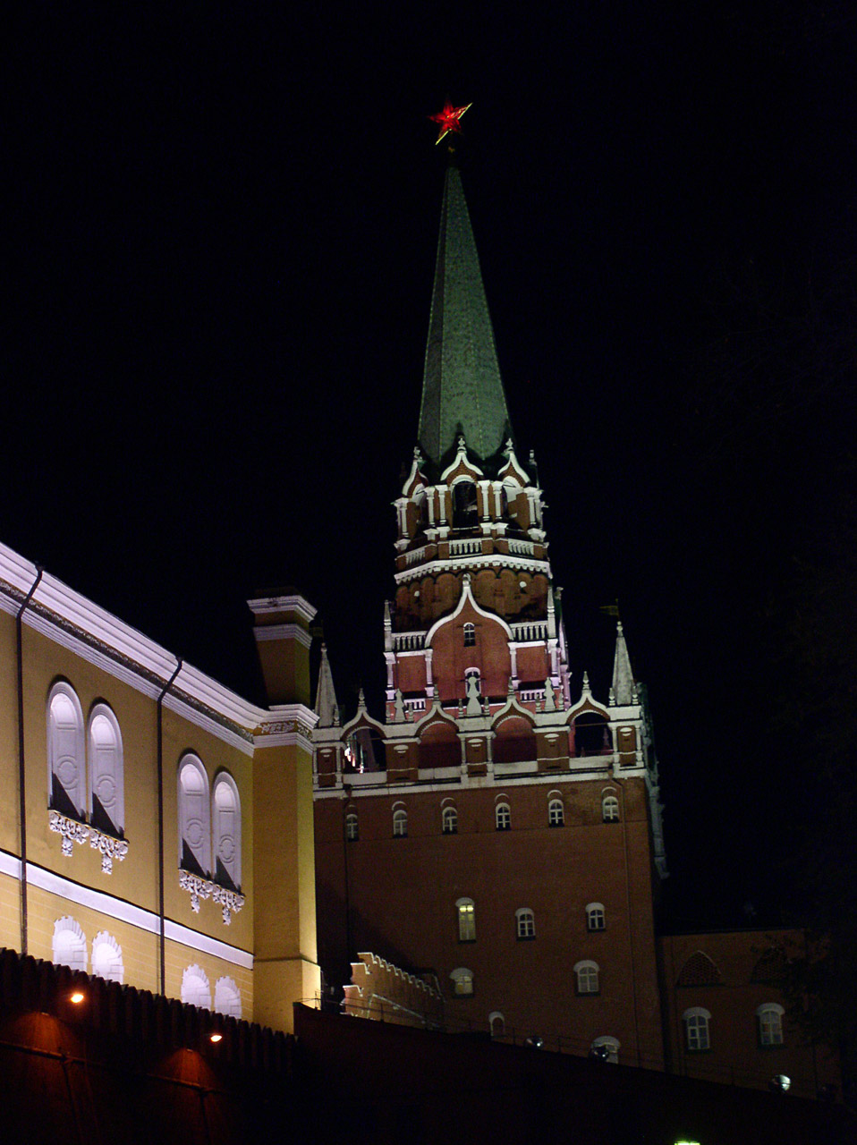 moscow kremlin tower free photo