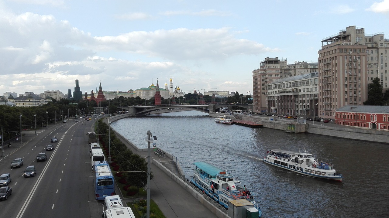 moscow river river tram water free photo