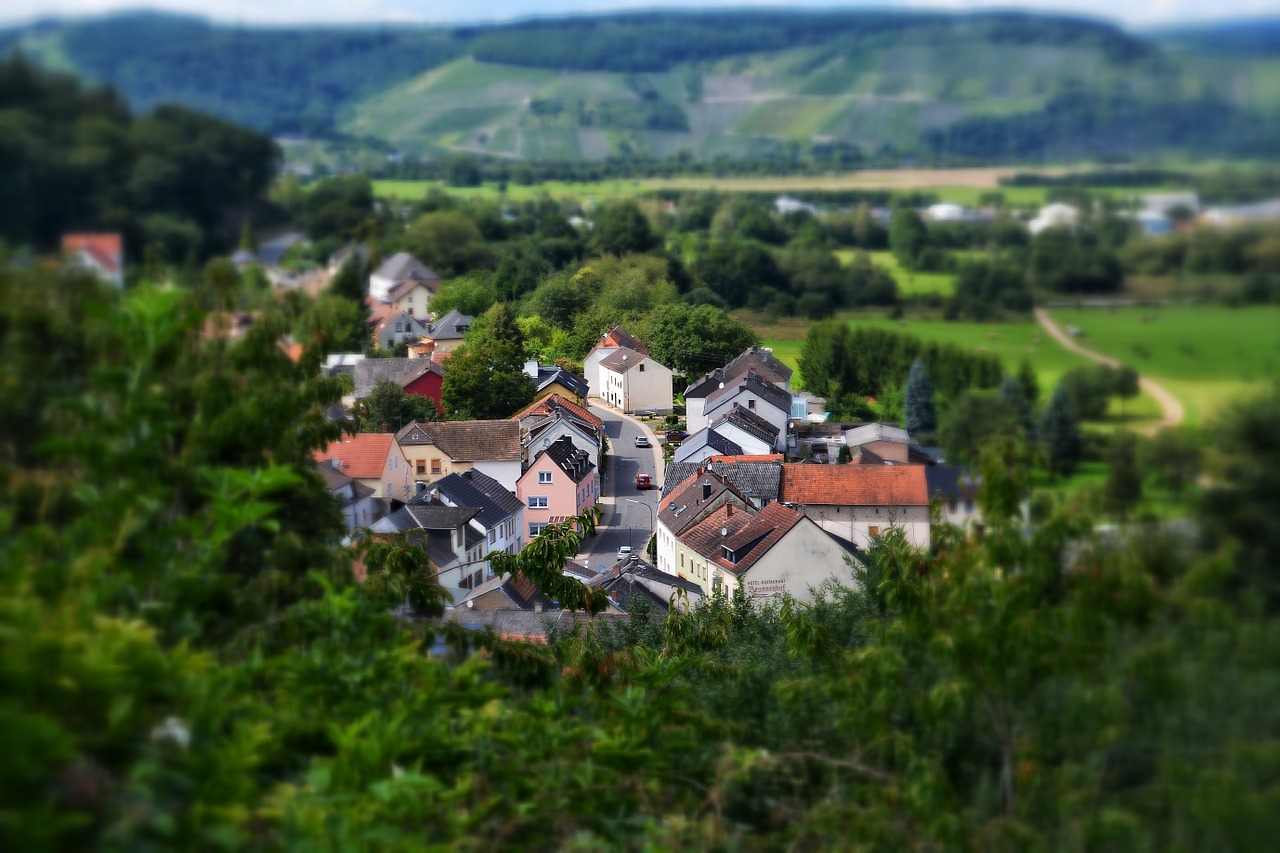 mosel village miniature free photo