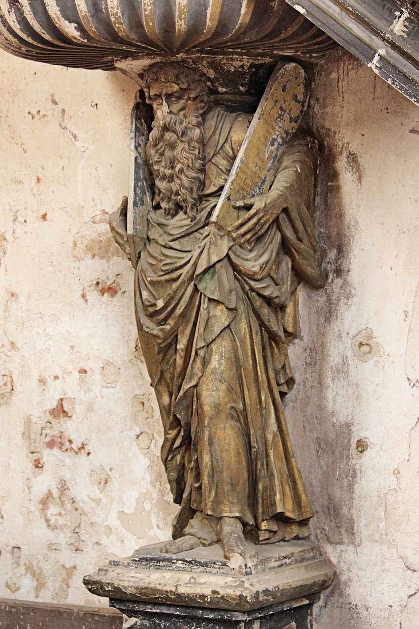 moses statue christian closed church prettin free photo