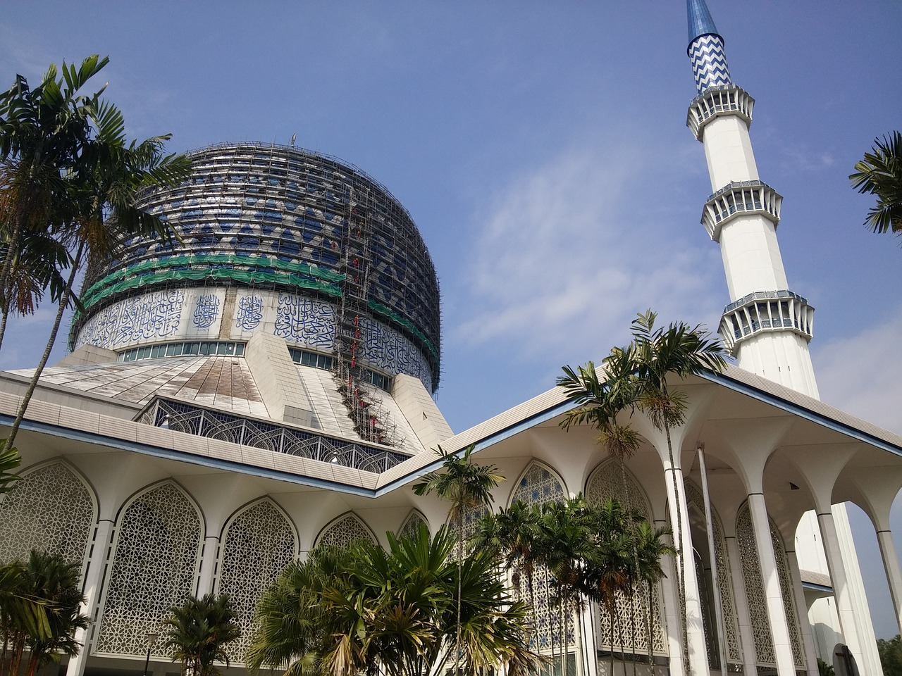 mosque blue dome free photo