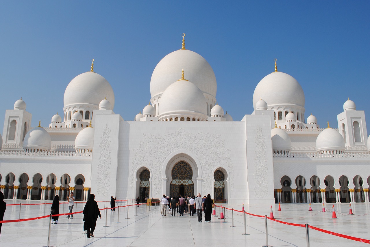 mosque abu dhabi white mosque free photo