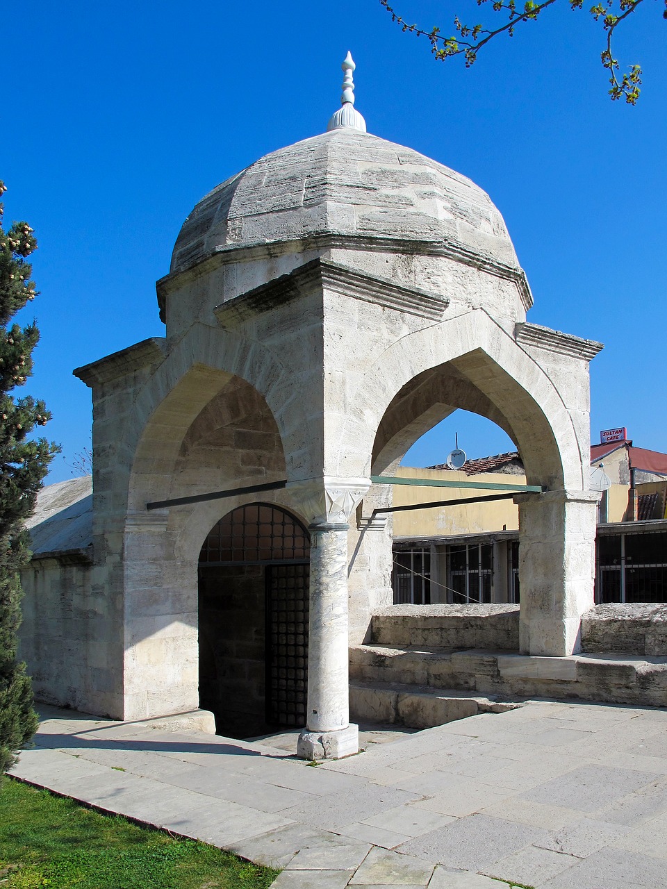 mosque portal corner free photo