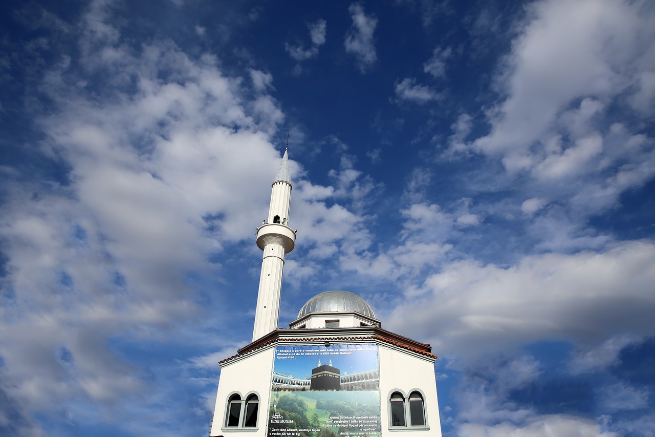 mosque minarets architecture free photo