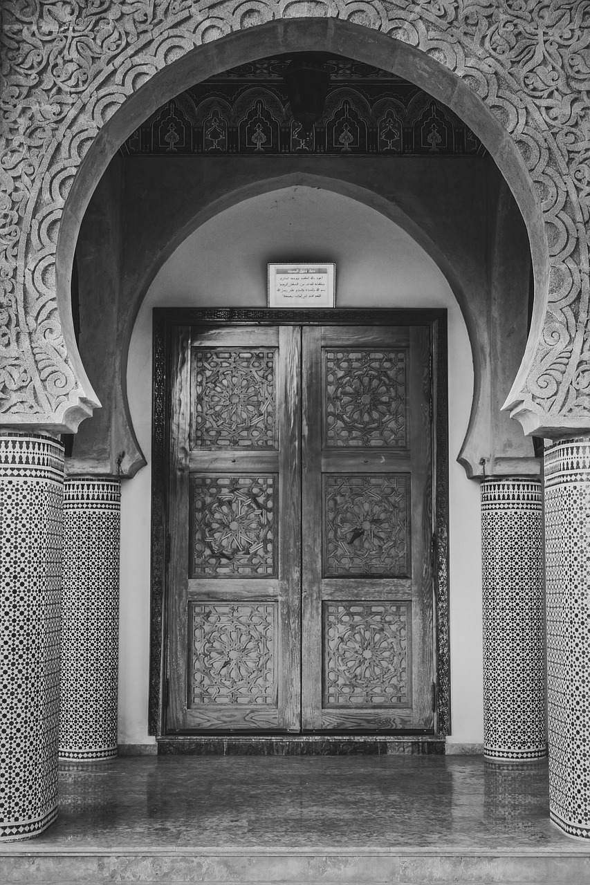 mosque  entrance  exterior free photo