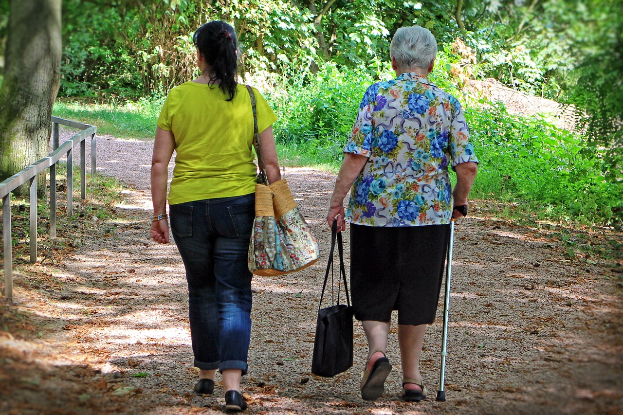 mother daughter family free photo