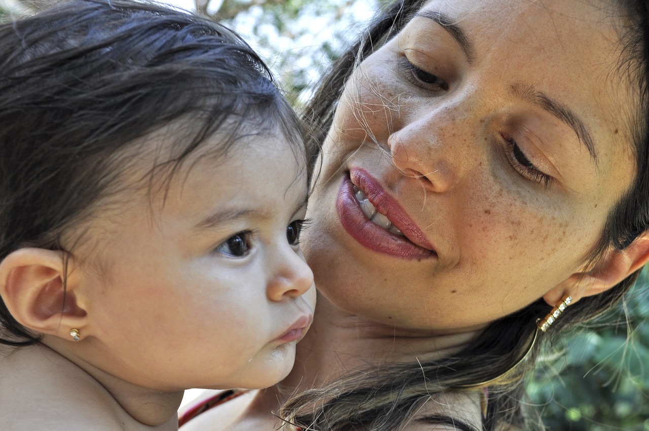 mother and daughter  daughter  mother free photo