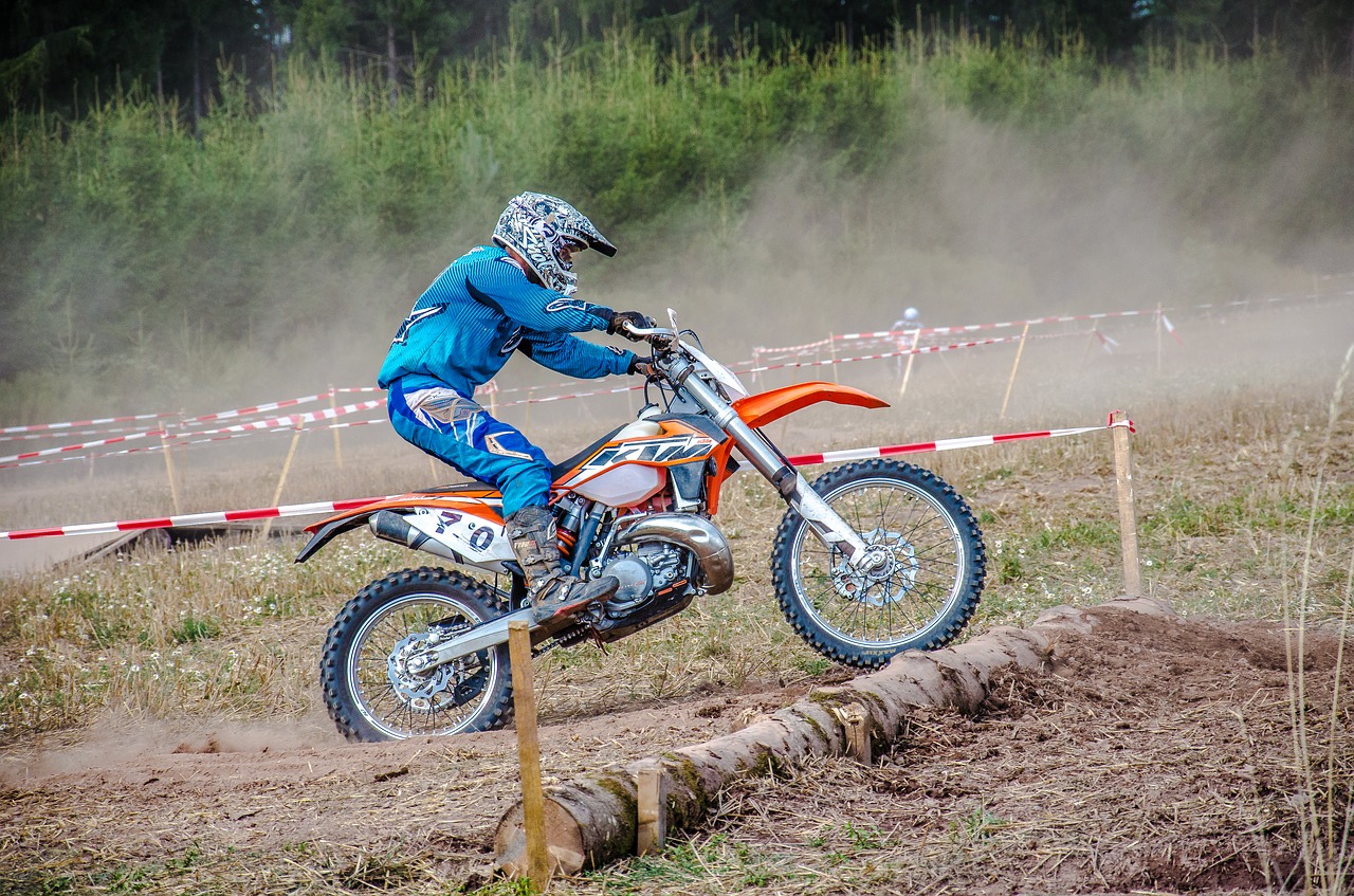 motocross motorcycle arable free photo