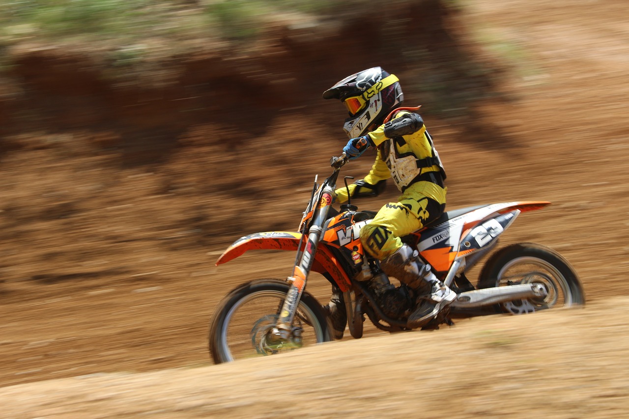 motocross  enduro  jump free photo