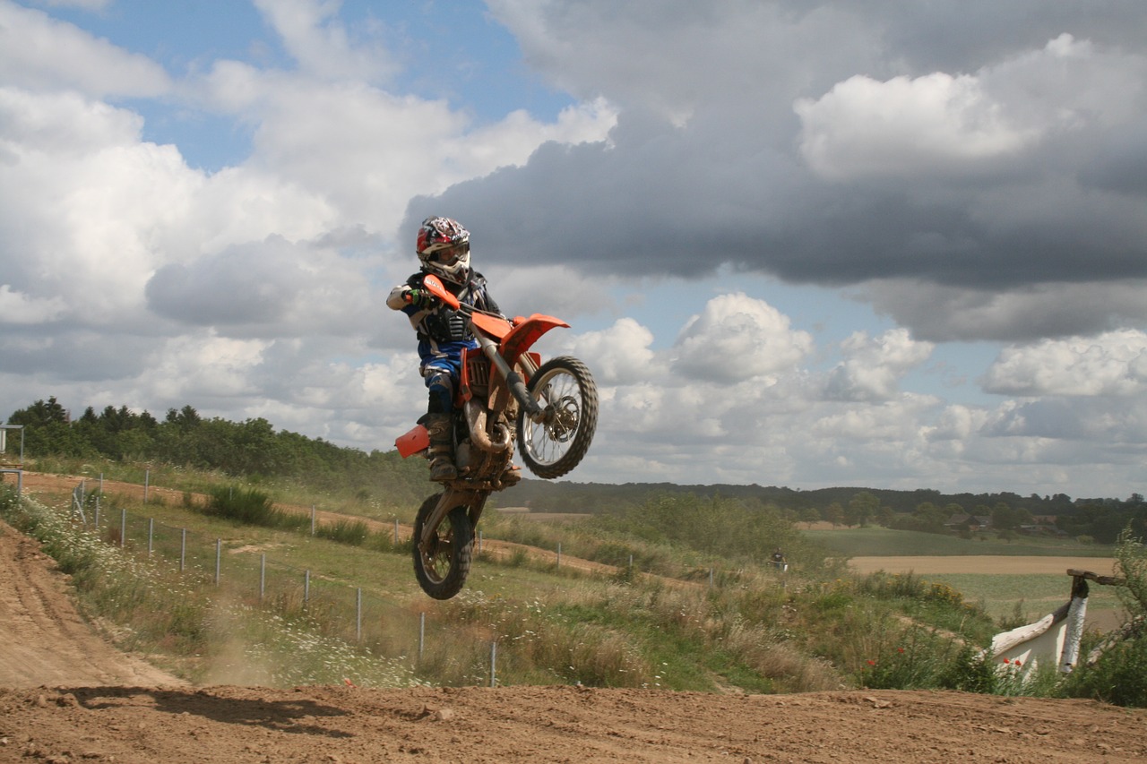 motocross  jump  motorsor free photo